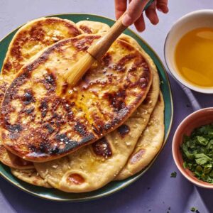 Garlic naan